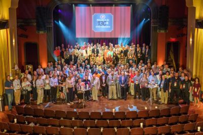 NNA members at the Franklin (Tennessee) Theatre as part of NNA s 130th Annual Convention & Trade Show in the fall of 2016.